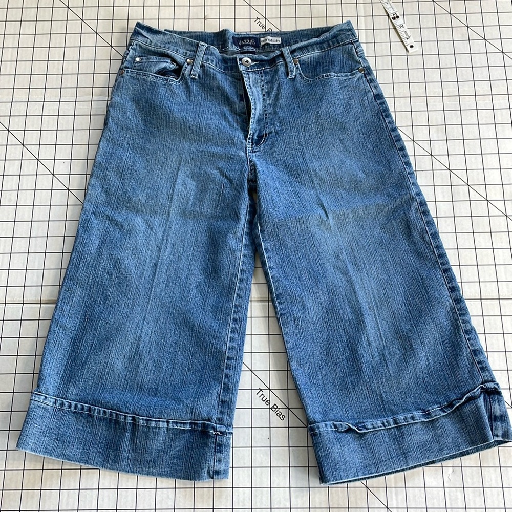 Jazzie Stretch wide leg denim capris/cropped, vintage/retro style